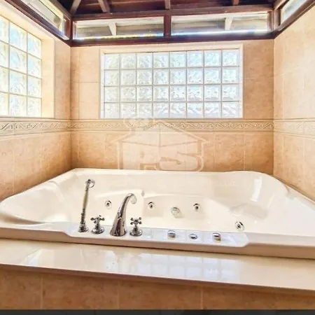 Luxury 4 Bed Central Playa Blanca Playa Blanca (Lanzarote)
